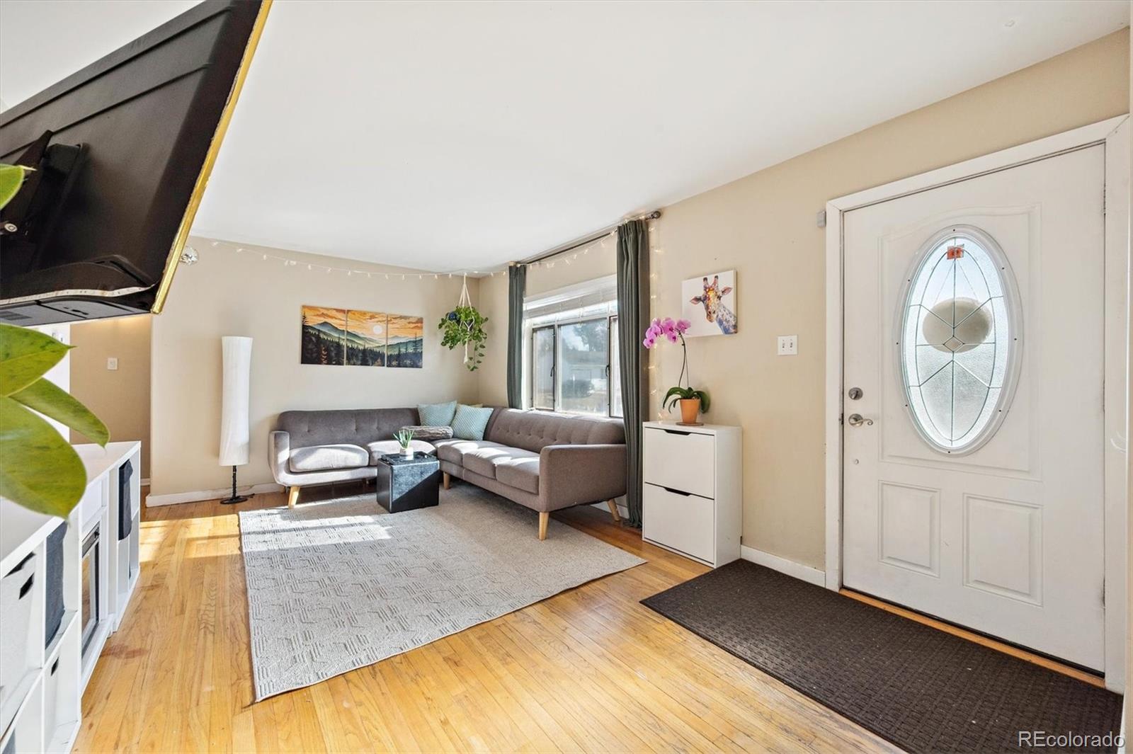 1817 South Perry Way Denver, CO 80219 - Photo 7 of 35