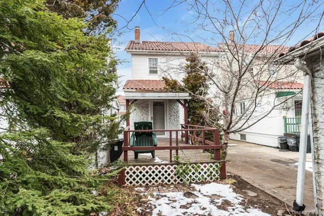 $899,000 | 88-30 79th Avenue | Glendale