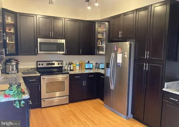 $5,400 | 9703 Whitley Park Place, Unit TH17, Bethesda, MD 20814