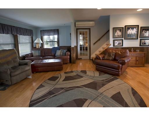 69 Chestnut Street Hatfield, MA 01038 - Photo 7 of 29 Gallery Image 7