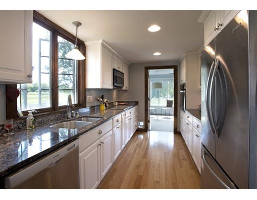 69 Chestnut Street Hatfield, MA 01038 - Photo 9 of 29 Gallery Image 9