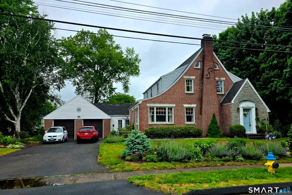 $425,000 | 61 Russell Road, Southington, CT 06467