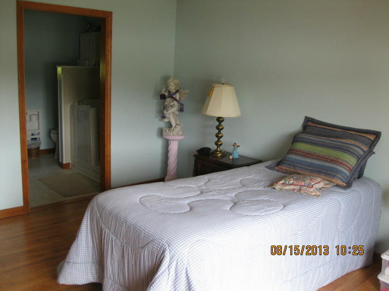 2130 Key Way Sevierville, TN 37876 - Photo 14 of 21 LAKE HOUSE PROPERTY 051 (800x600)