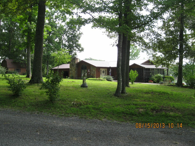 2130 Key Way Sevierville, TN 37876 - Photo 6 of 21 LAKE HOUSE PROPERTY 020 (800x600)