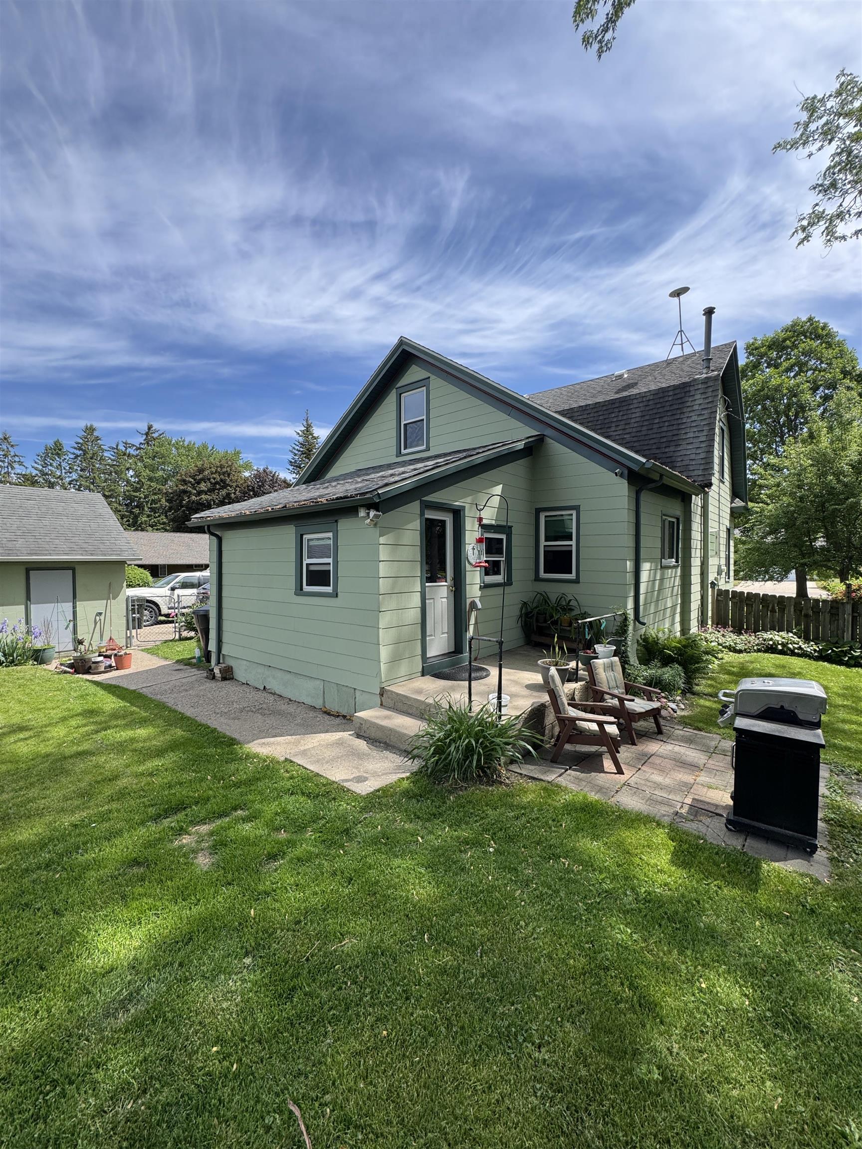 930 South Grove Street Ripon, WI 54971 - Photo 19 of 21