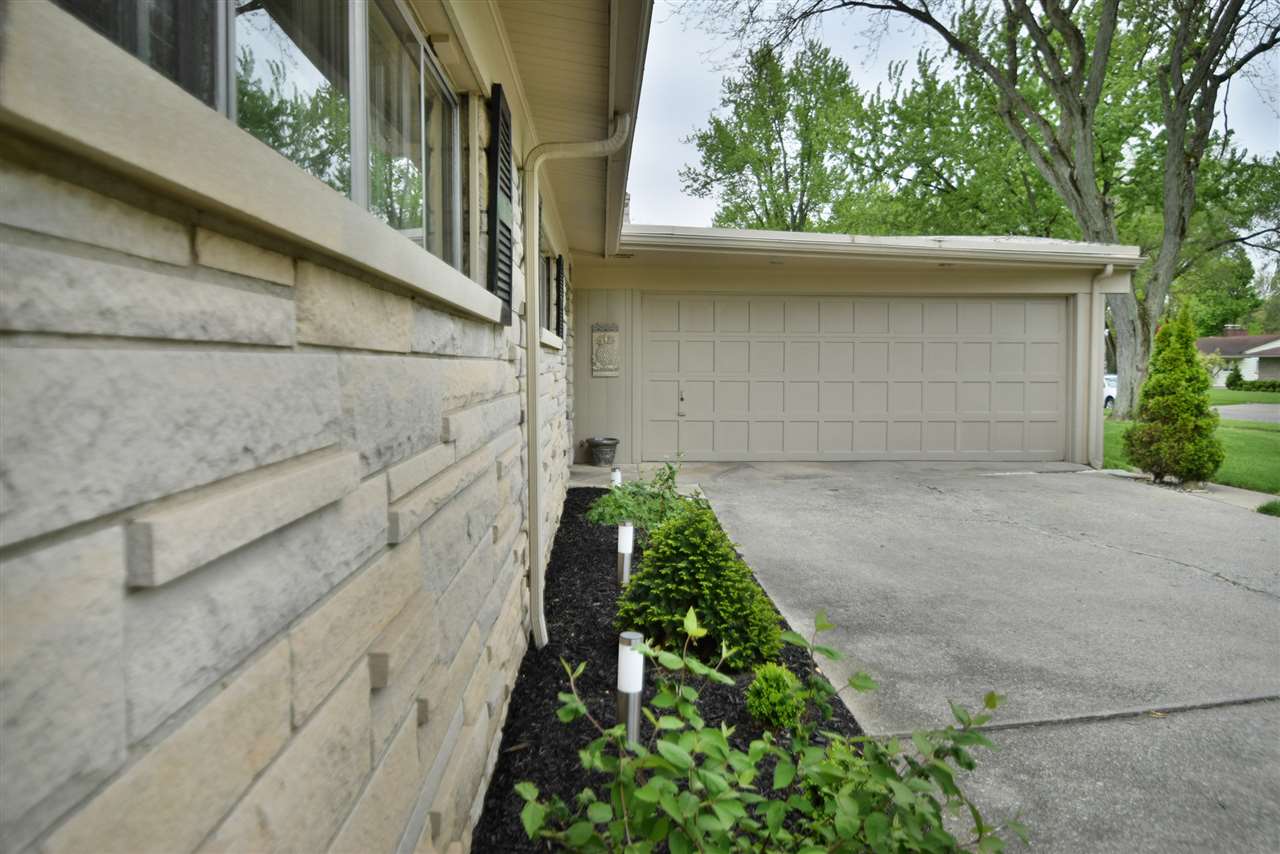 4935 Old Mill Road Fort Wayne, IN 46807 - Photo 6 of 36 Gallery Image 6