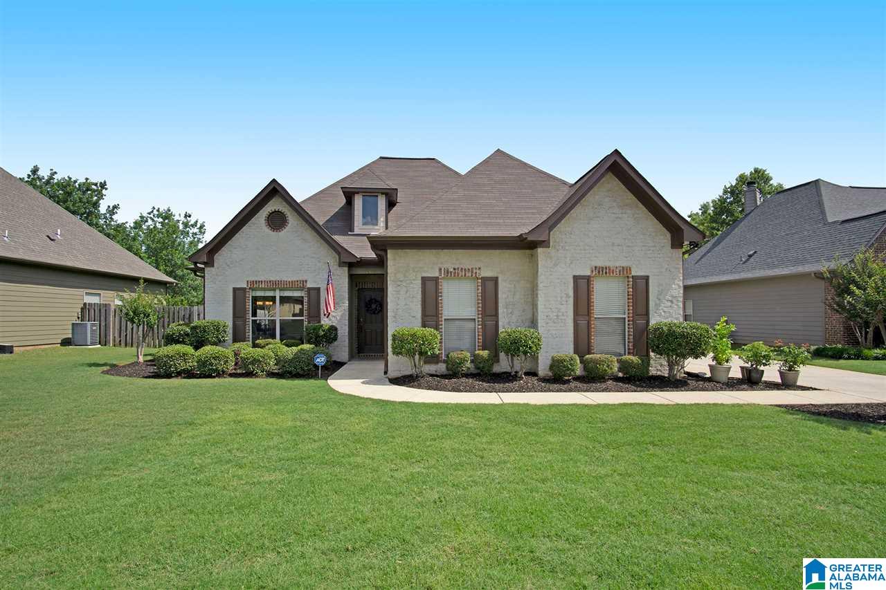 648 Barkley Circle Alabaster, AL 35007 - Photo 1 of 26
