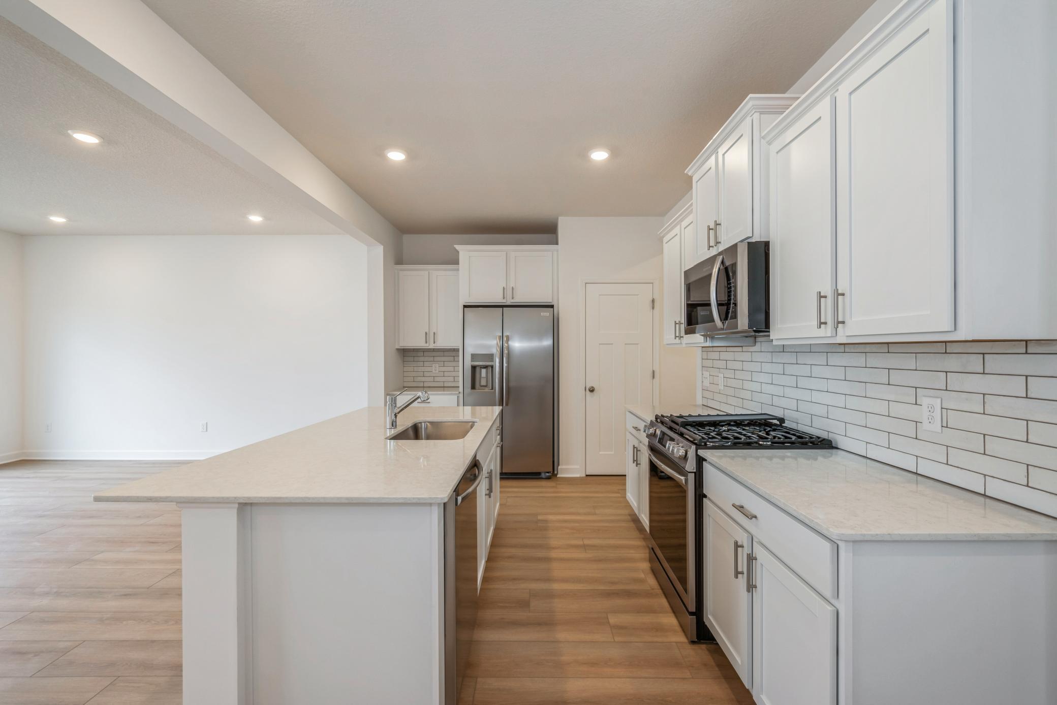 22401 Isla Way Rogers, MN 55374 - Photo 6 of 16