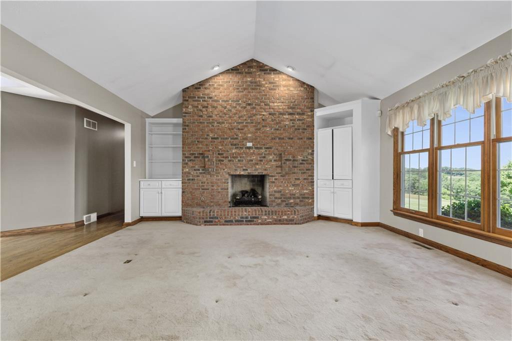 119 Harkins Mill Road Rochester, PA 15074 - Photo 4 of 20