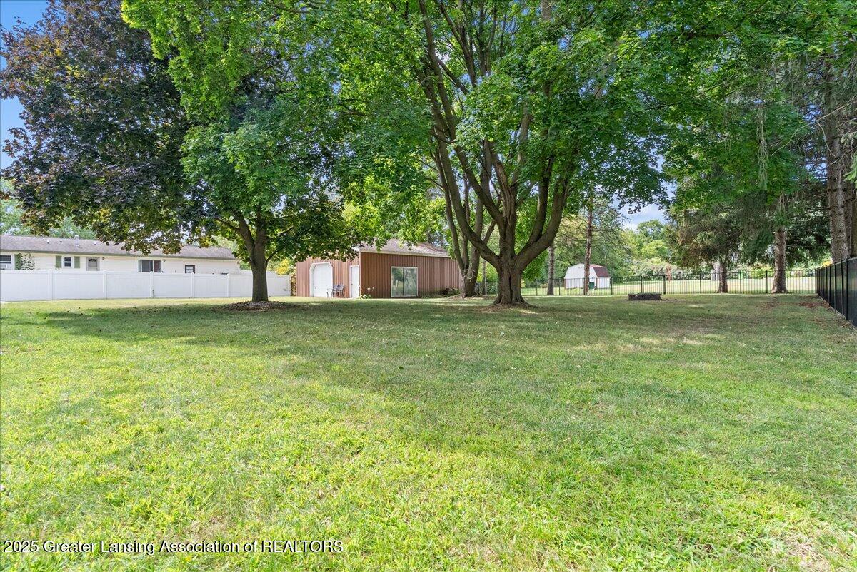 7958 Hively Road Jackson, MI 49201 - Photo 29 of 35 39-Media Jett - 34