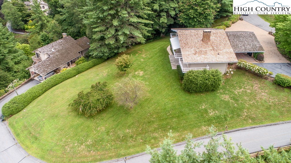 210 Willow Boone, NC 28607 - Photo 45 of 49 Gallery Image 45