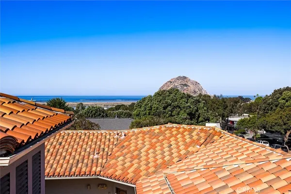 $689,500 | 600 Morro Bay Boulevard, Unit 203, Morro Bay, CA 93442