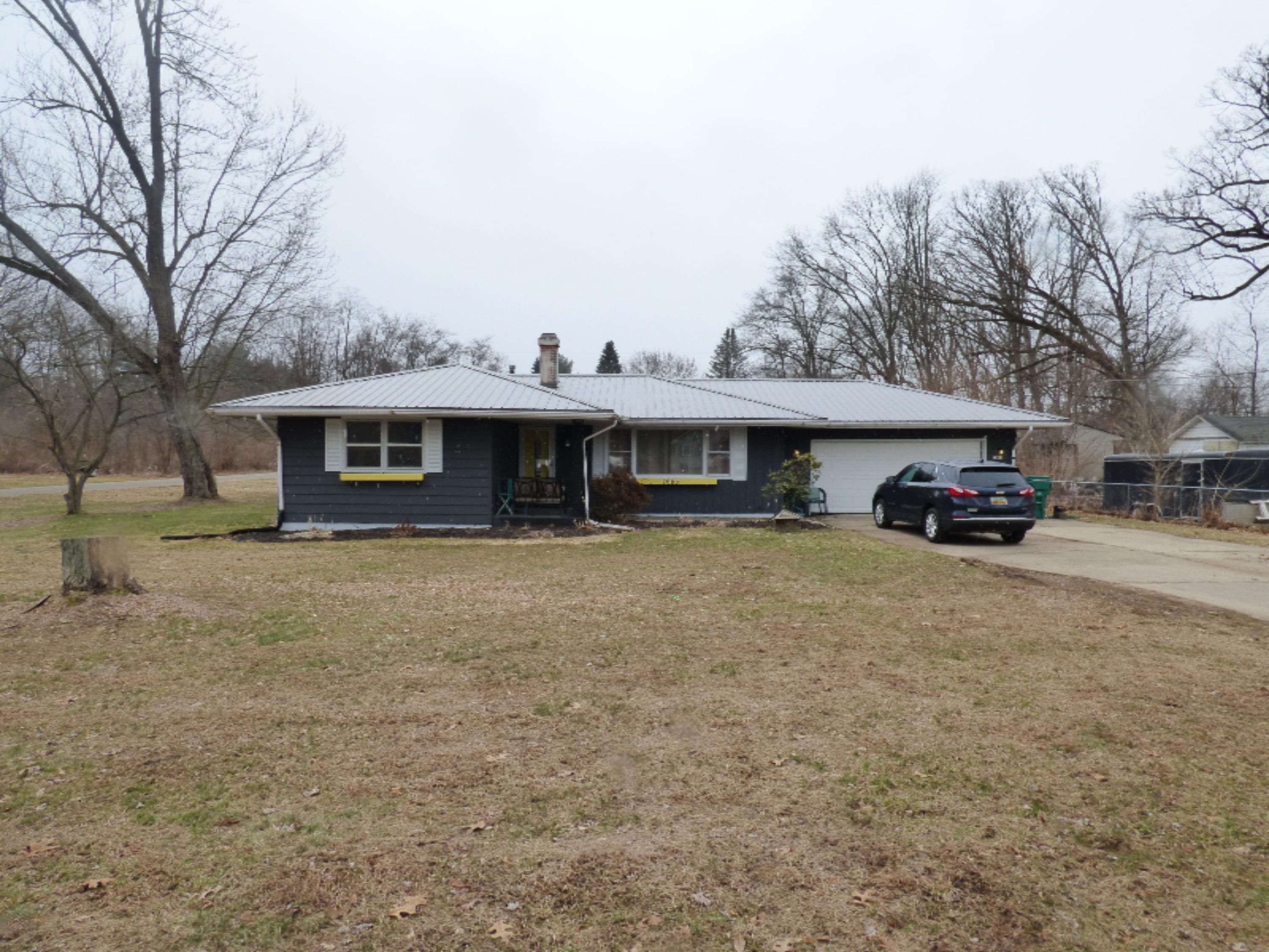 2666 Huntly Road Niles, MI 49120 - Photo 1 of 24 P1060669