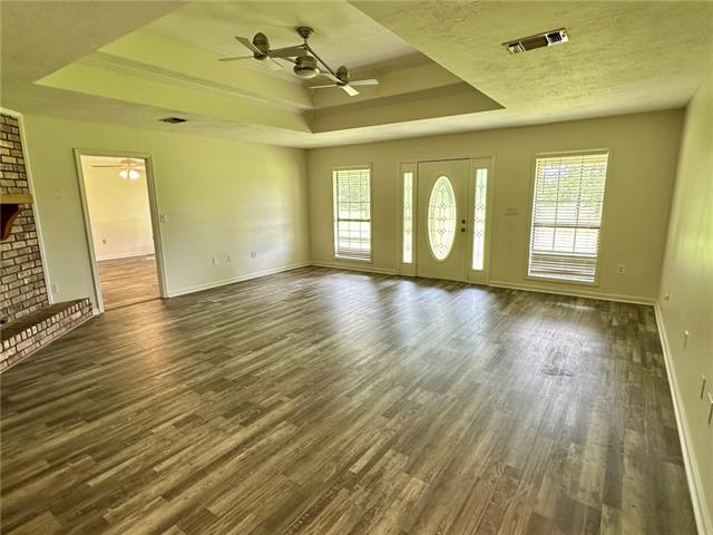 229 Miller Road Boyce, LA 71409 - Photo 2 of 21