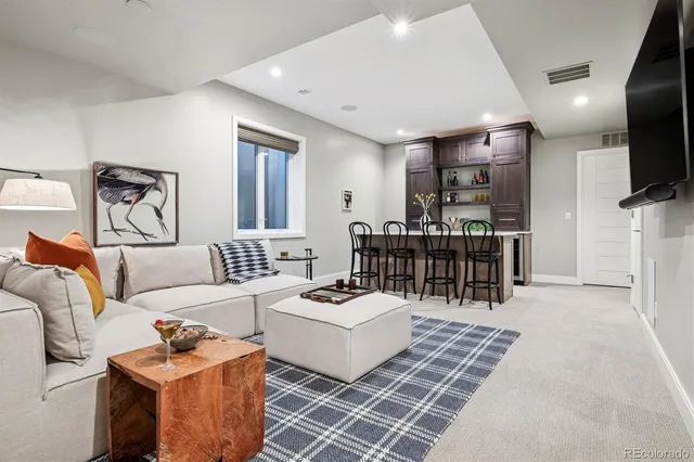 $3,200,000 | 525 Columbine Street, Denver, CO 80206