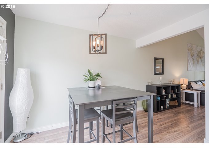716 Northwest Meadow Ridge Lane, Unit 6 Camas, WA 98607 - Photo 7 of 27 Gallery Image 7