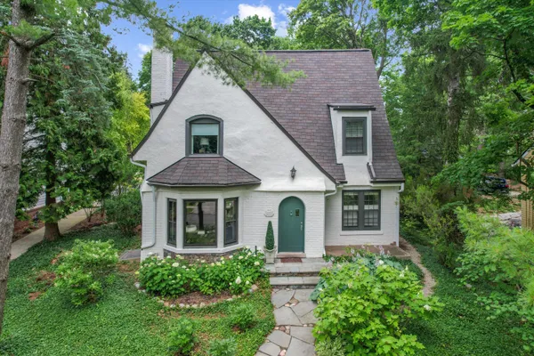 $850,000 | 2011 Day Street, Ann Arbor, MI 48104