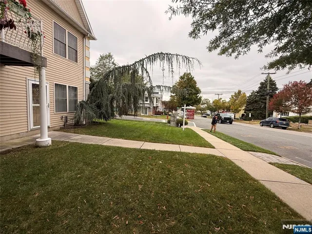$4,300 | 424 Page Avenue, Lyndhurst, NJ 07071