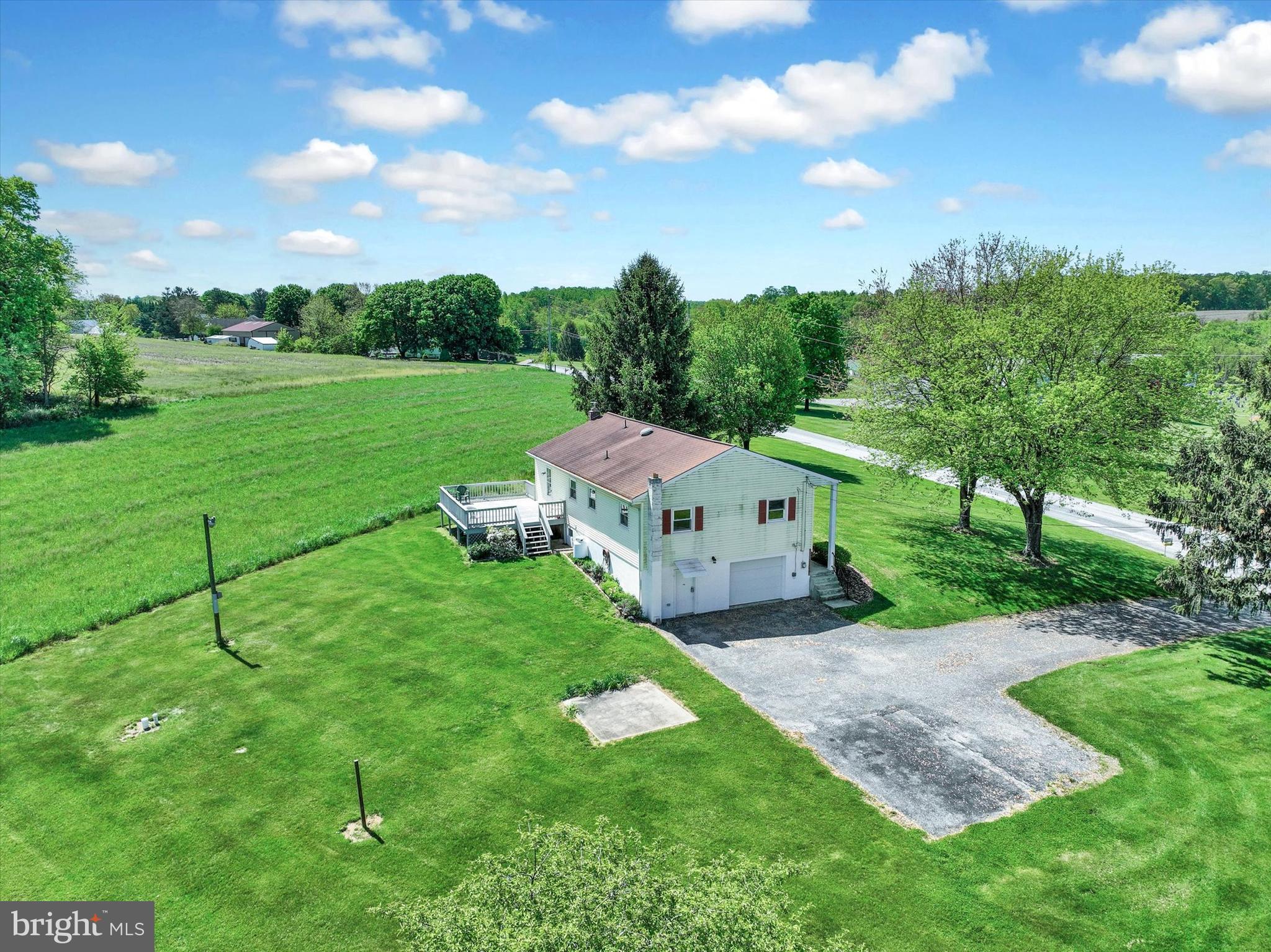 93 Orchard Road New Park, PA 17352 - Photo 29 of 35 Gallery Image 29