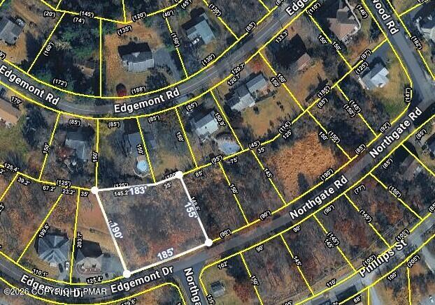 520 Edgemont Road Stroudsburg, PA 18360 - Photo 2 of 15