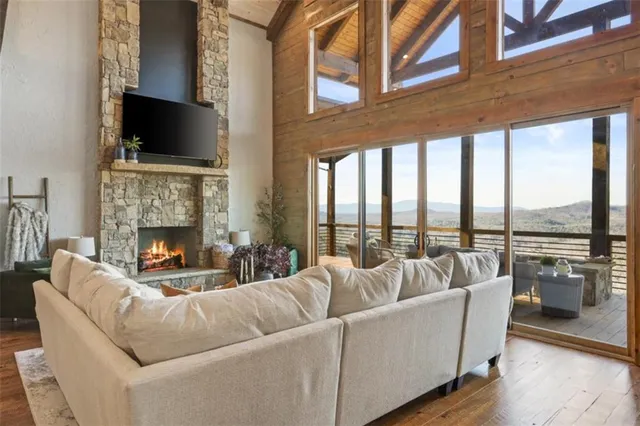 $2,599,000 | 226 Round Top Road, Mineral Bluff, GA 30559