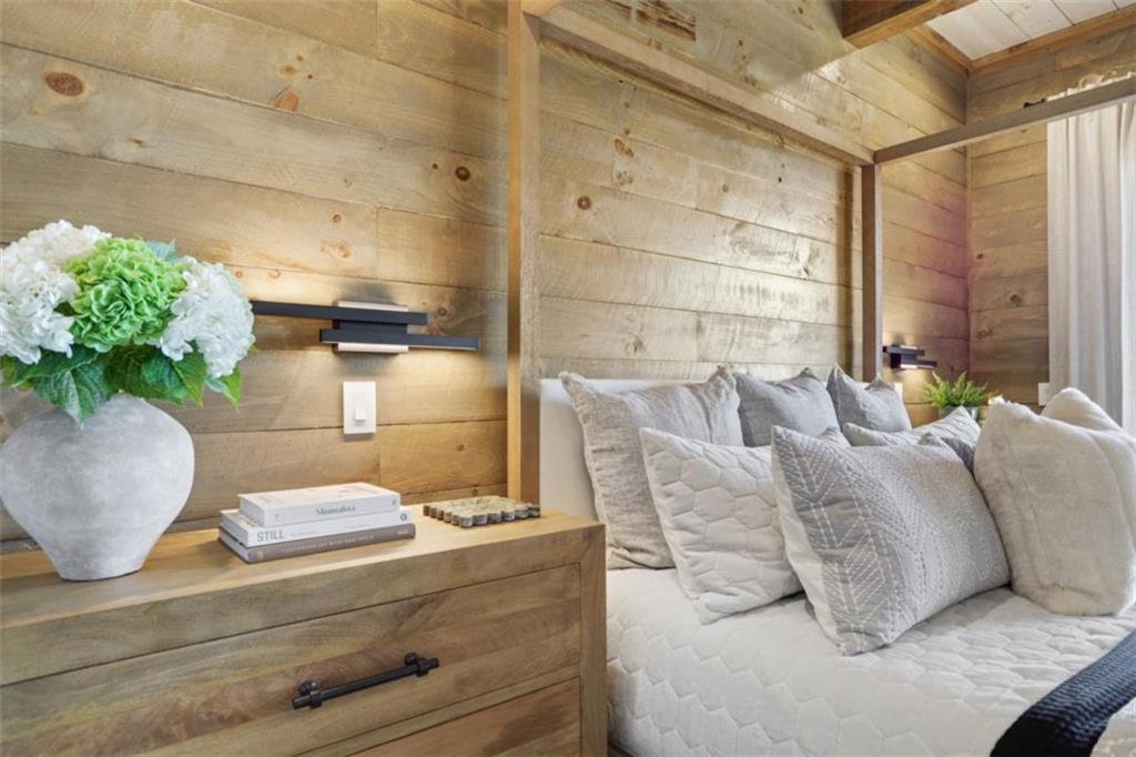 226 Round Top Road Mineral Bluff, GA 30559 - Photo 64 of 78 a living room with furniture