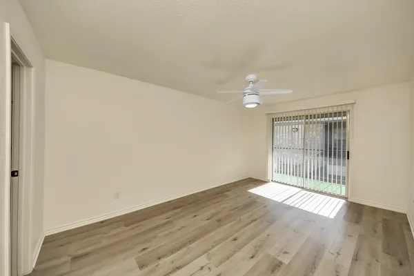 $1,450 | 6500 Sands Point Drive, Unit 804, Houston, TX 77074