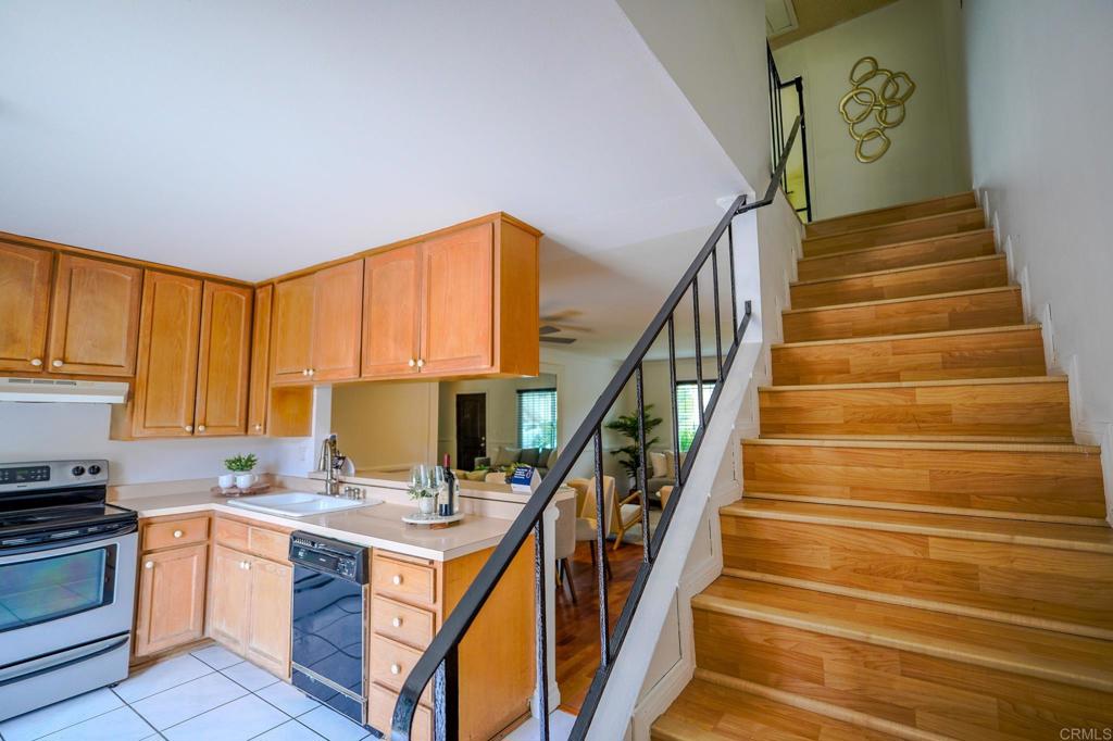 444 Ridgeway Court Spring Valley, CA 91977 - Photo 7 of 23