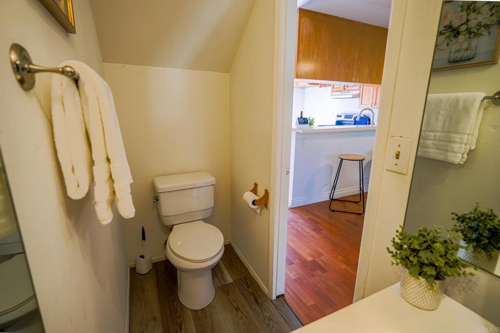 444 Ridgeway Court Spring Valley, CA 91977 - Photo 9 of 23