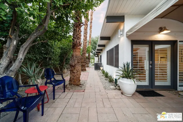 $1,050,000 | 695 North Monterey Road, Palm Springs, CA 92262