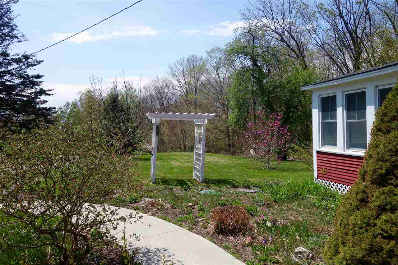 196 Jerusalem Road Canaan, NH 03741 - Photo 2 of 16 Gallery Image 2