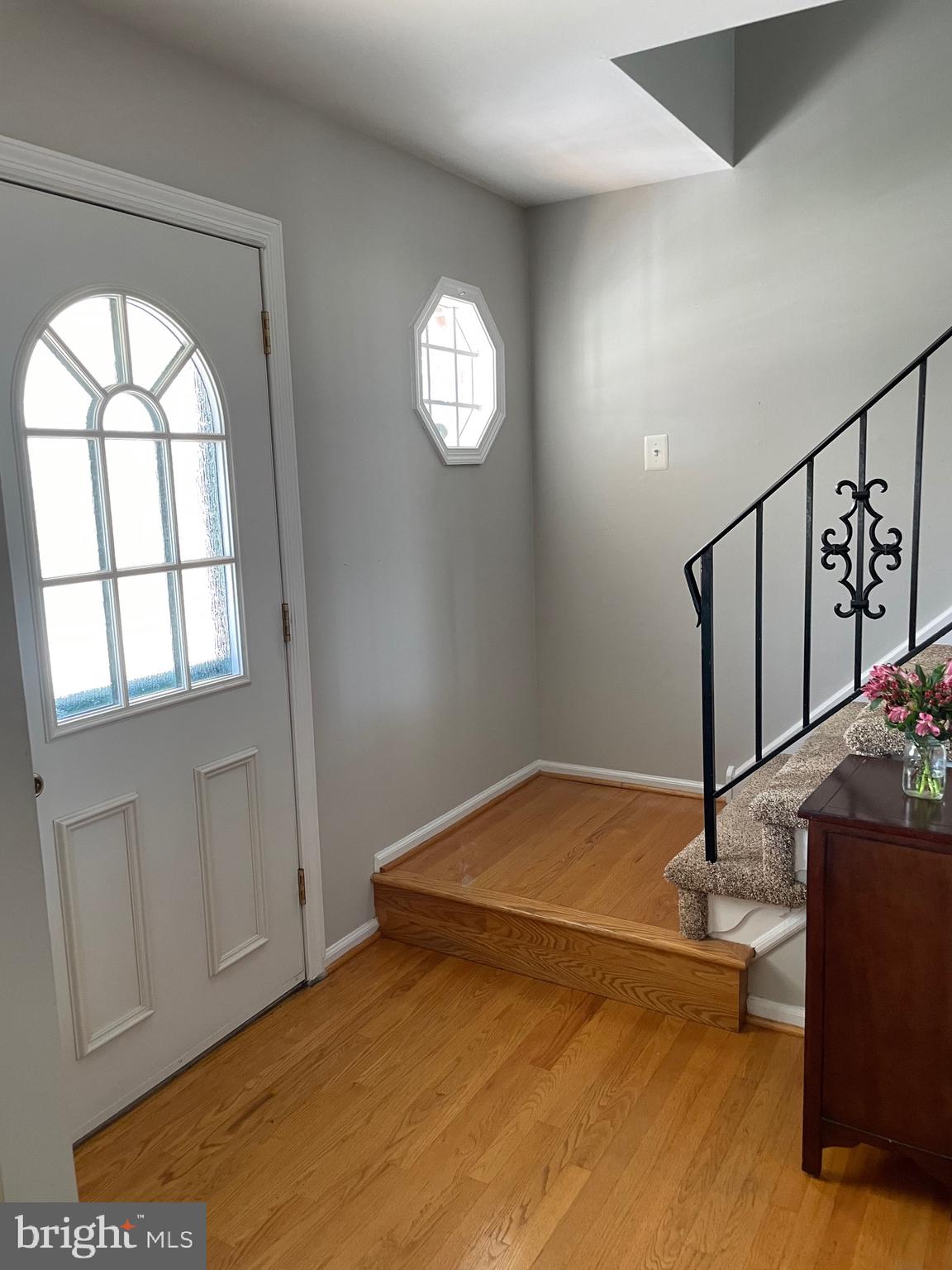 1909 Elder Avenue Morton, PA 19070 - Photo 4 of 33 Foyer