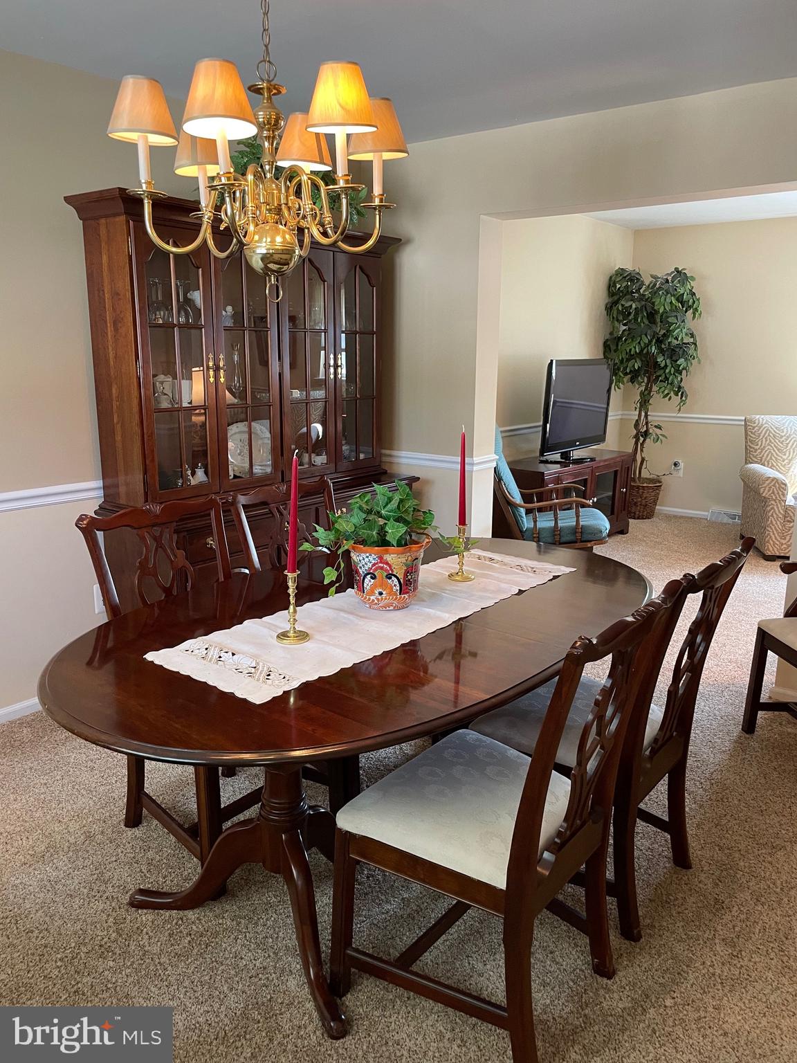 1909 Elder Avenue Morton, PA 19070 - Photo 8 of 33 Dining room