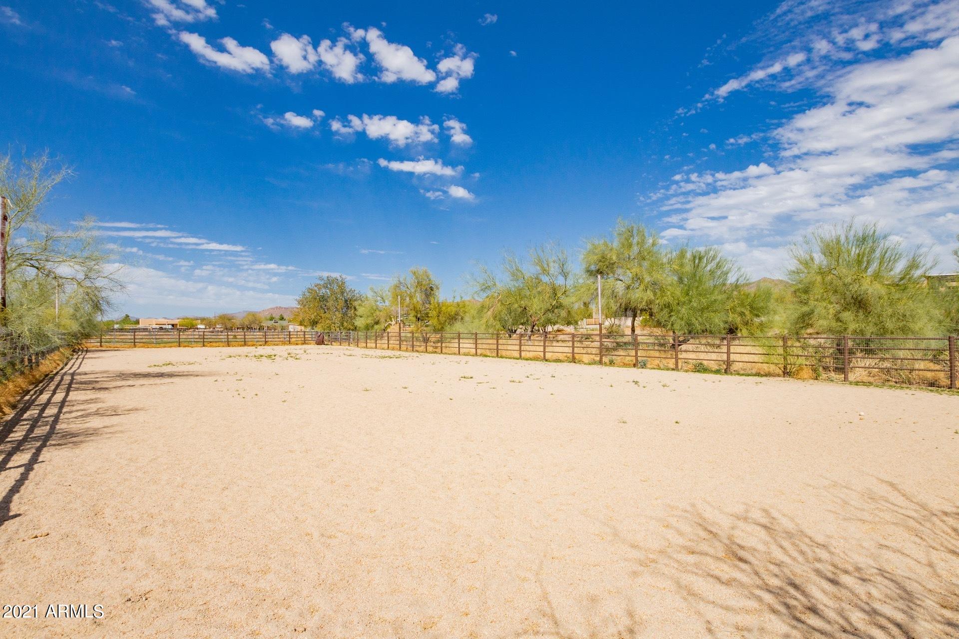 235 West Ridgecrest Road Phoenix, AZ 85086 - Photo 16 of 80 Arena