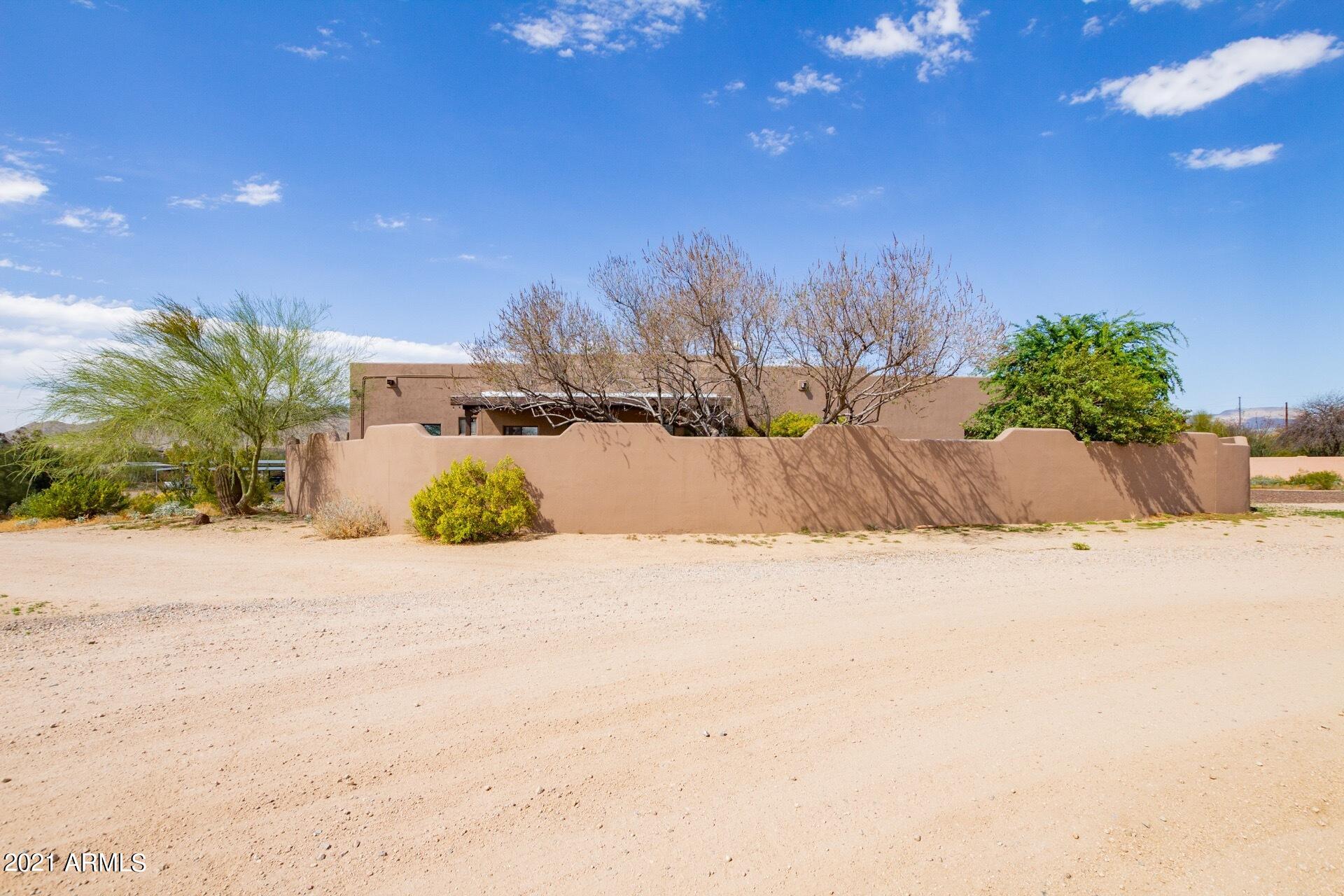 235 West Ridgecrest Road Phoenix, AZ 85086 - Photo 55 of 80 Stucco Fence for Private Backyard