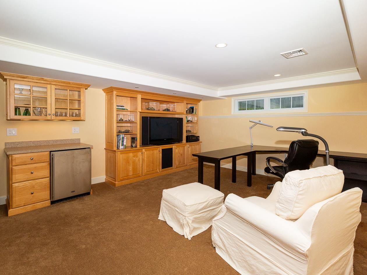 419 Winnacunnet Road Hampton, NH 03842 - Photo 45 of 50 Gallery Image 45