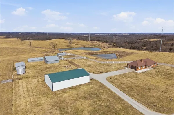 $625,000 | 10625 Franklin Road, Richmond, MO 64085