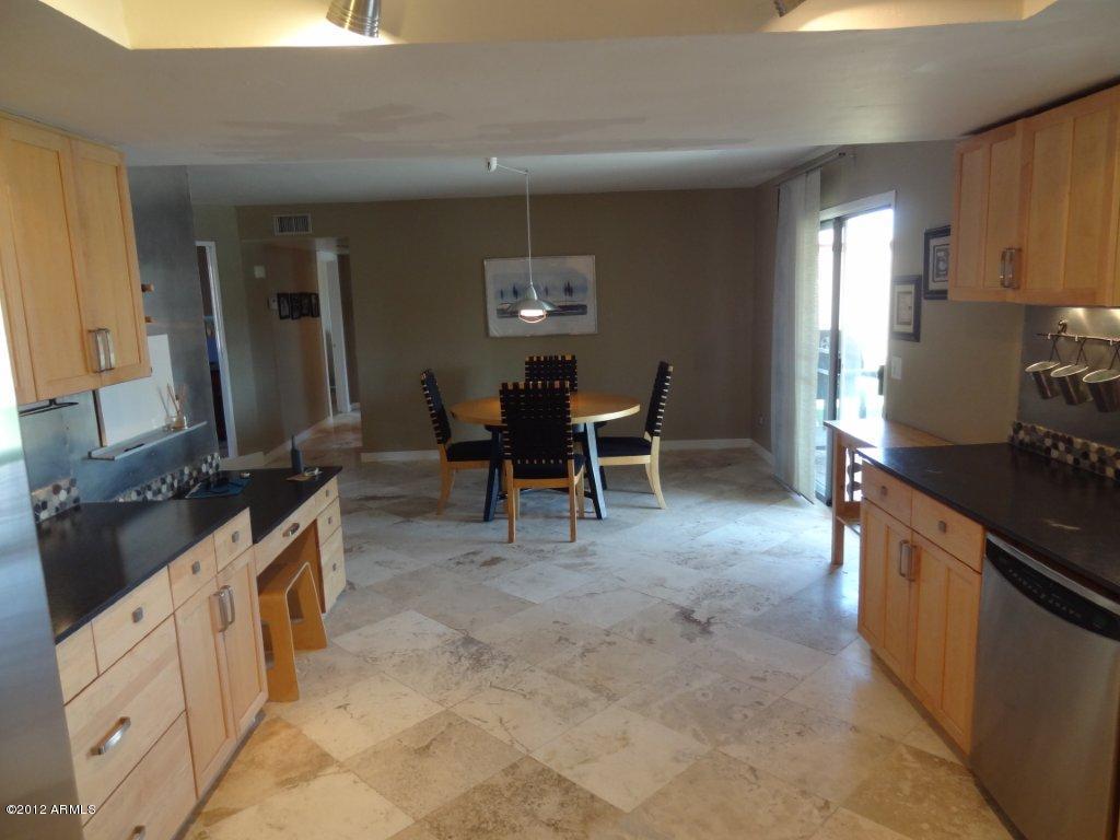 1907 East Decatur Street Mesa, AZ 85203 - Photo 12 of 41 Kitchen