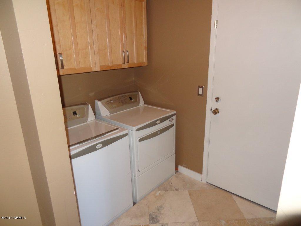 1907 East Decatur Street Mesa, AZ 85203 - Photo 15 of 41 Laundry room