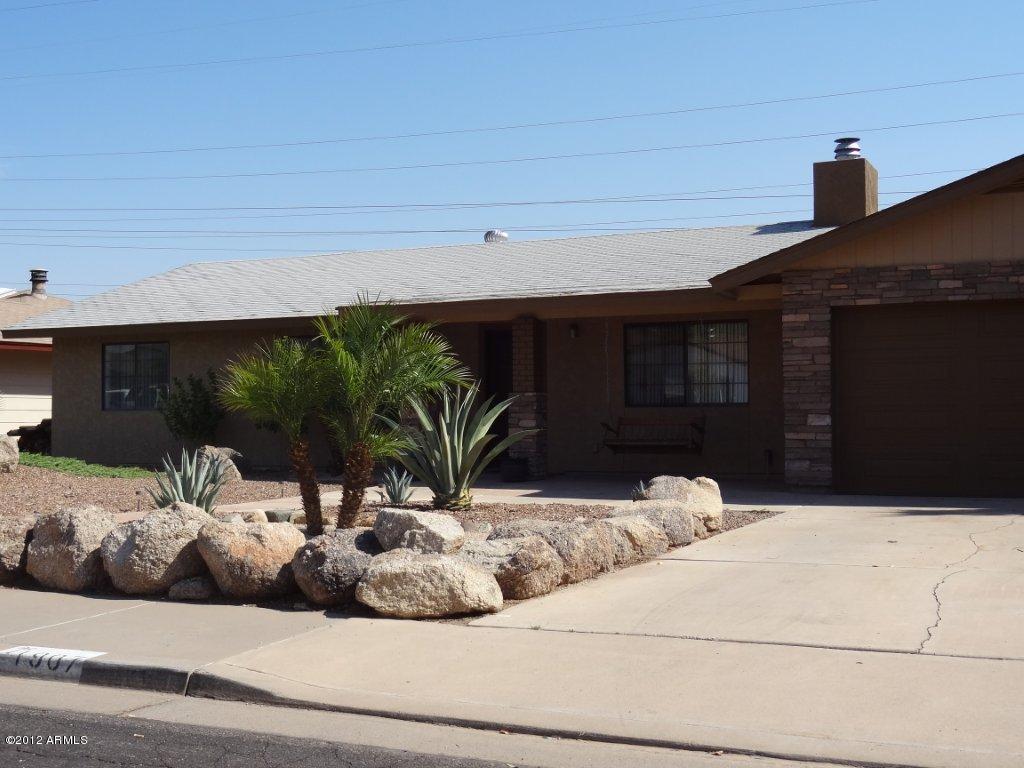 1907 East Decatur Street Mesa, AZ 85203 - Photo 2 of 41 Front of house