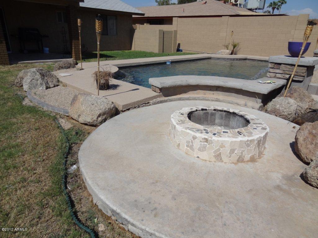 1907 East Decatur Street Mesa, AZ 85203 - Photo 37 of 41 Fire pit