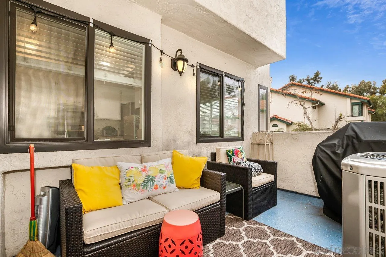 1458 Summit Drive Chula Vista, CA 91910 - Photo 18 of 22 a living room with furniture and a window