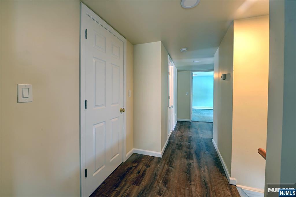 2 Marvin Road Pompton Plains, NJ 07444 - Photo 17 of 29