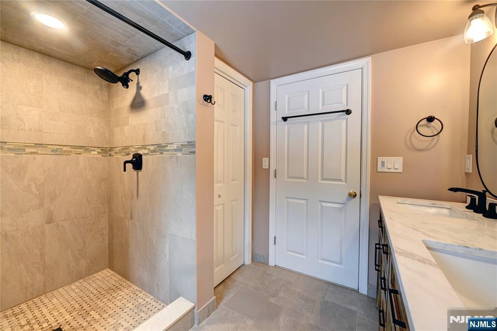 2 Marvin Road Pompton Plains, NJ 07444 - Photo 20 of 29