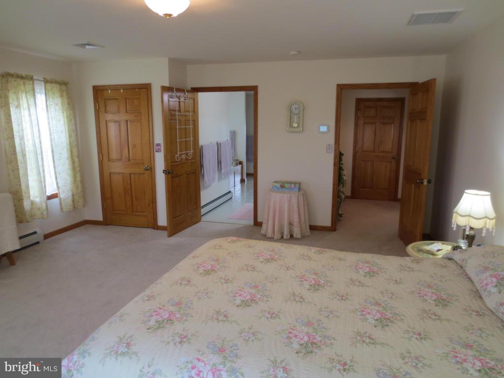1747 South Colebrook Road Manheim, PA 17545 - Photo 14 of 29