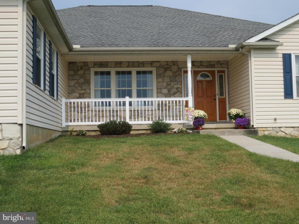 1747 South Colebrook Road Manheim, PA 17545 - Photo 3 of 29