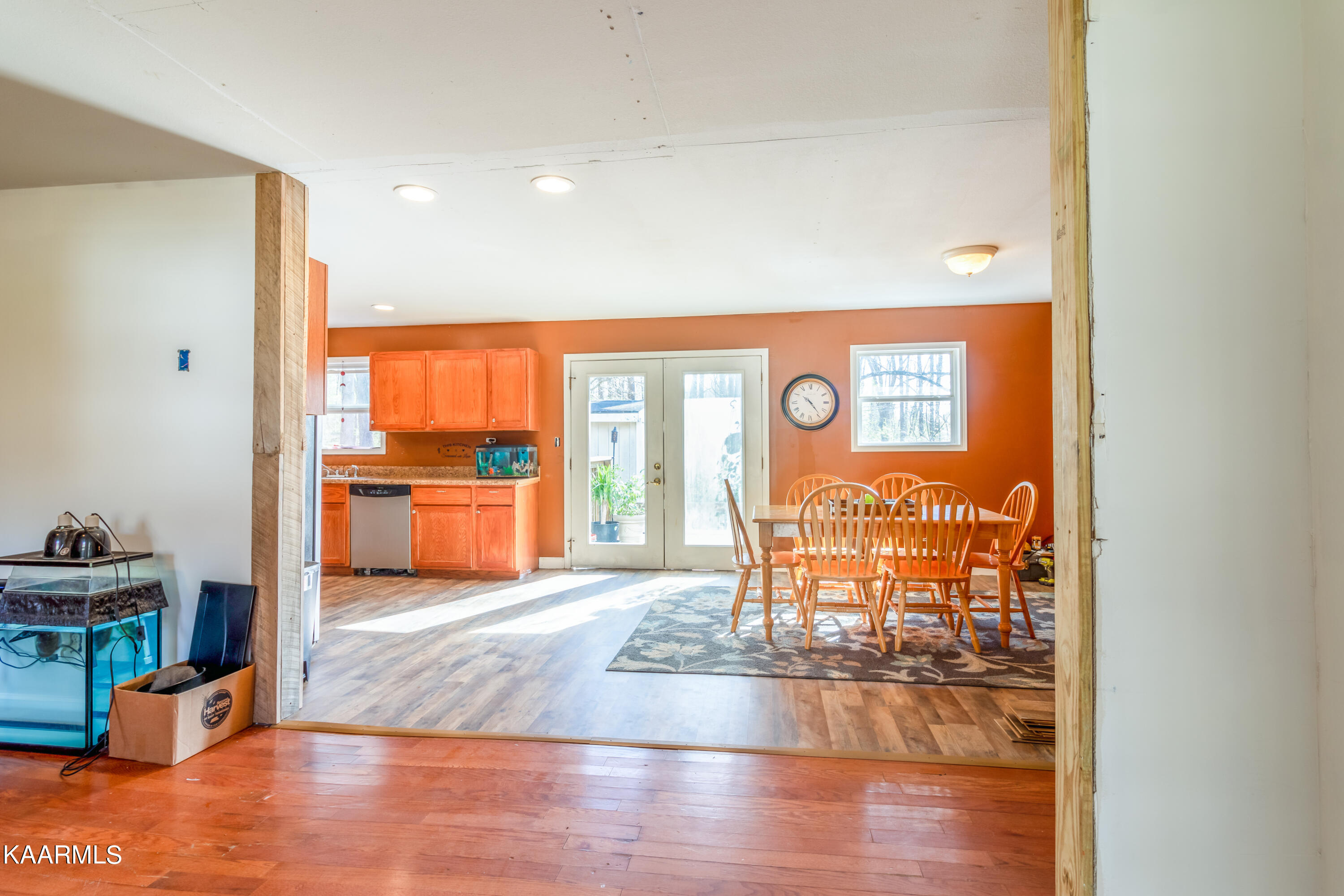 721 Northwest Bazel Road Harriman, TN 37748 - Photo 4 of 29 AC2ED777-CC7F-4623-A974-8A363E864507