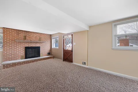 $350,000 | 301 Taylor Road, Wilmington, DE 19804