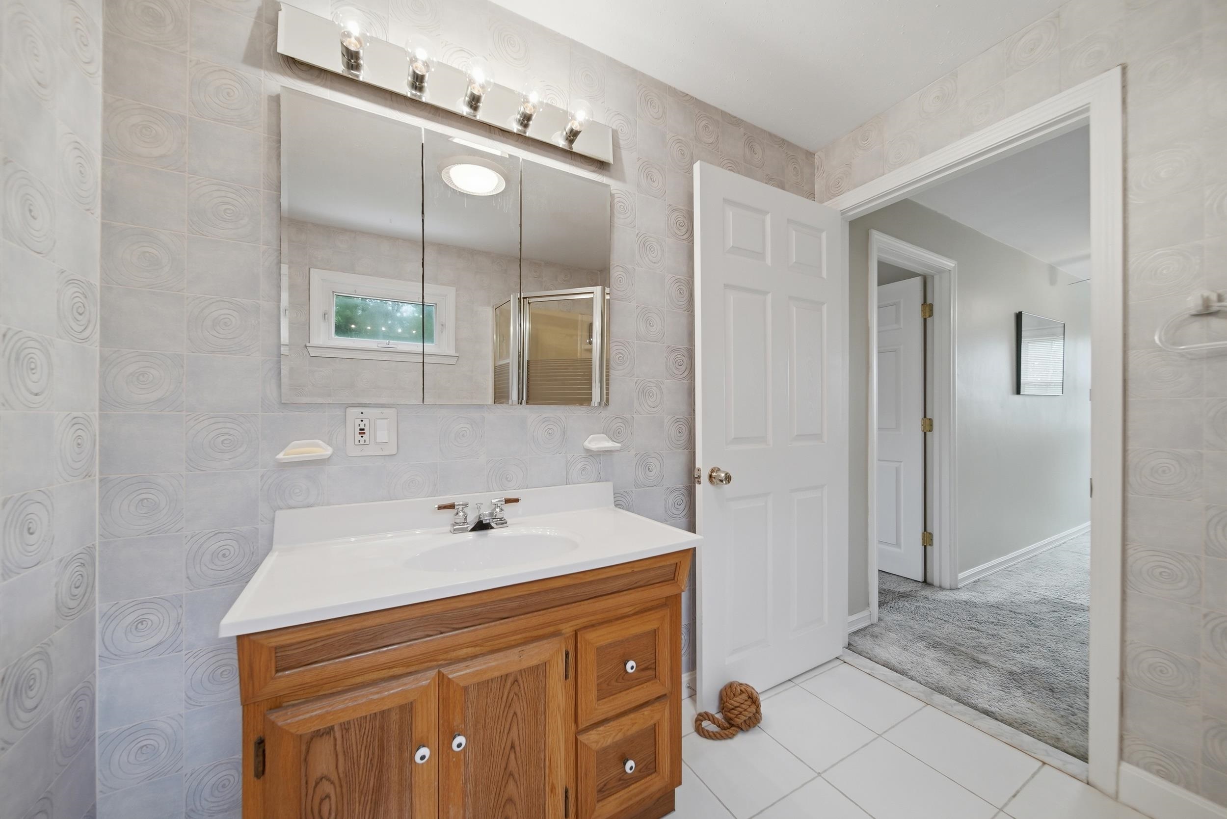 4 Scottsdale Road Atkinson, NH 03811 - Photo 22 of 41