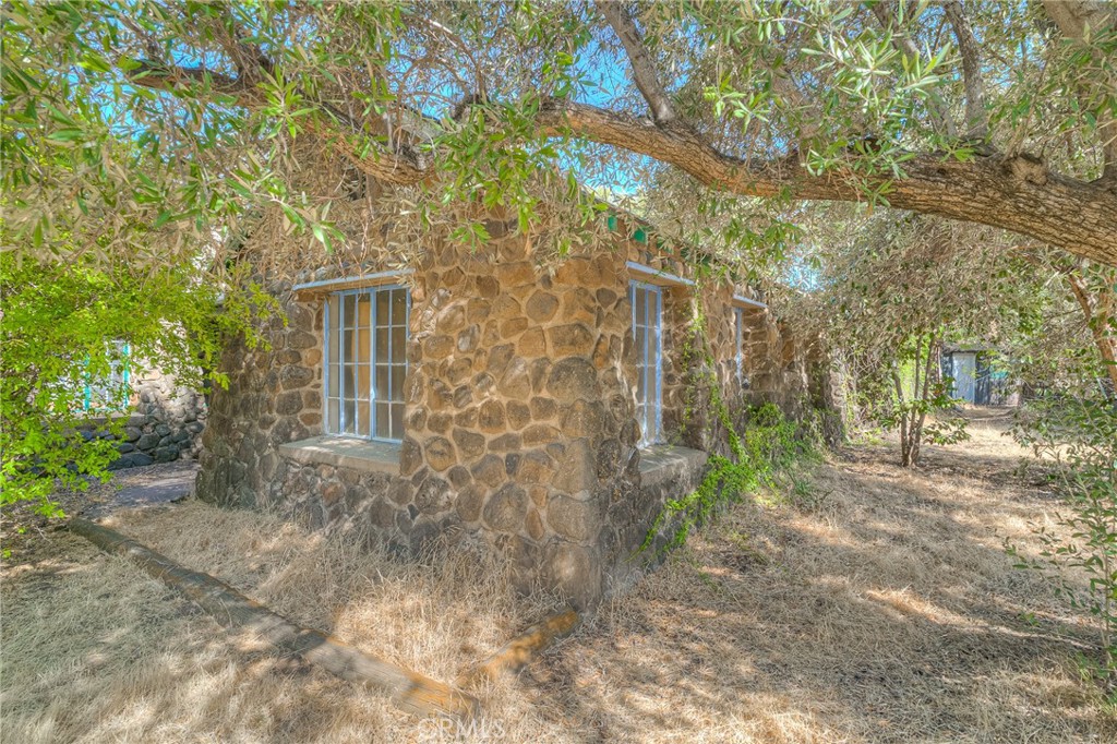 16 Rocky Drive Oroville, CA 95965 - Photo 50 of 61 a view of a house with a yard